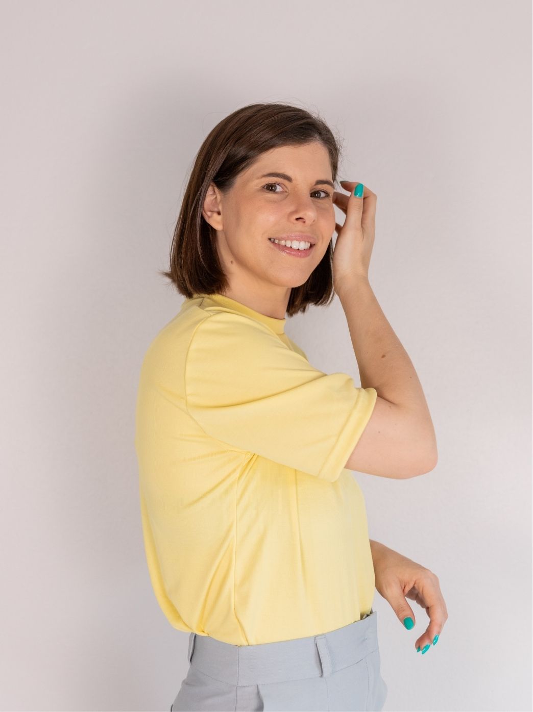 T-SHIRT AMARELO