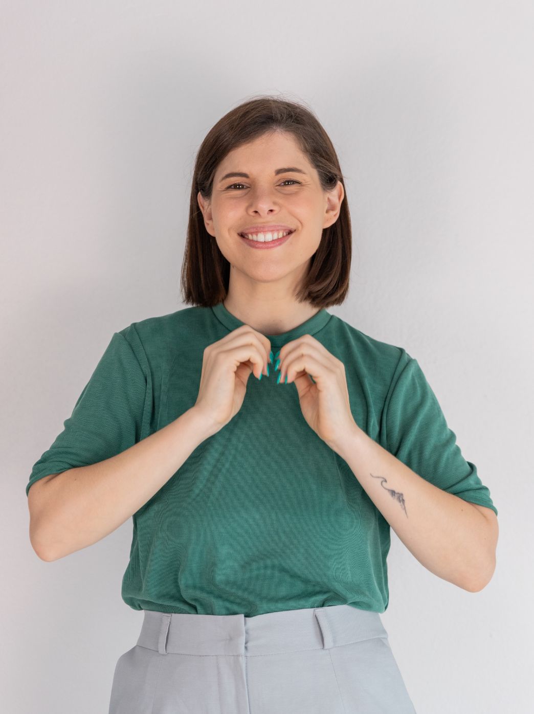 T-SHIRT VERDE
